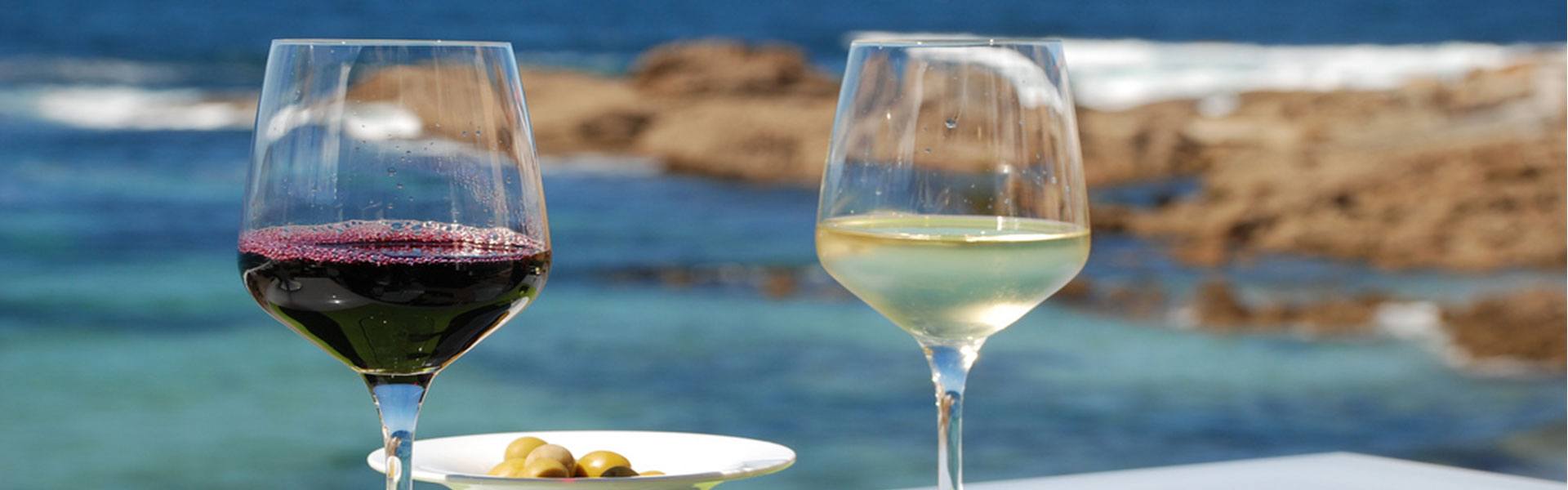 https://www.cruisegalicia.com/wp-content/uploads/2017/02/Enjoy-the-best-foods-and-wines.jpg